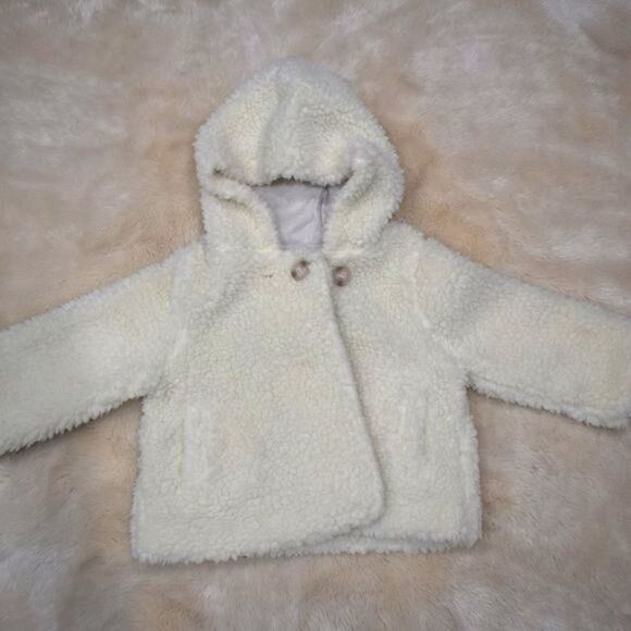 Jessica Simpson Sherpa Jacket Size 24 Months Fluffy White - Picture 1 of 9
